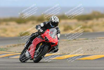 media/Jan-15-2023-SoCal Trackdays (Sun) [[c1237a034a]]/Turn 15 (1pm)/